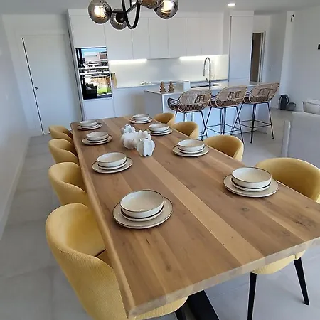 Apartment Lovely Evergreen Malaga