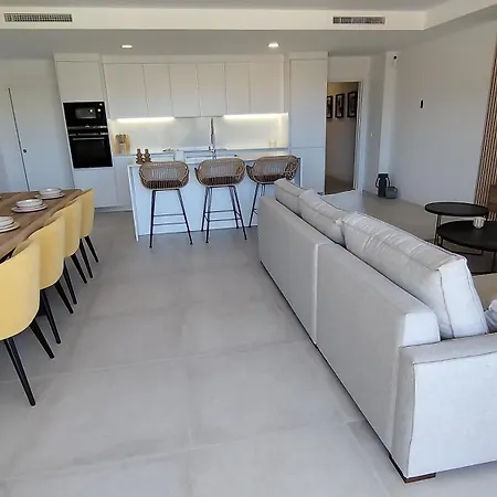 Lovely Evergreen Apartment Malaga