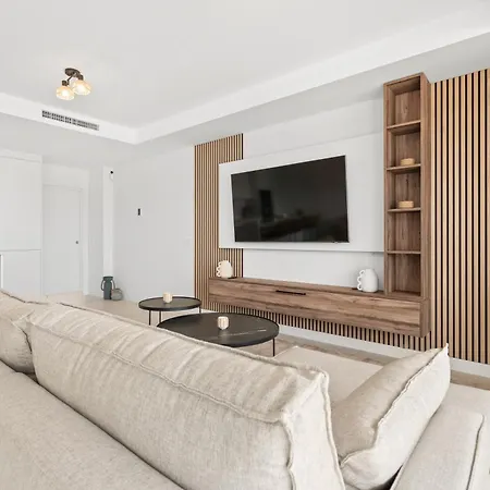 Lovely Evergreen Apartment Malaga